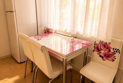 Apartament cu 3 camere decomandat în Central - 8