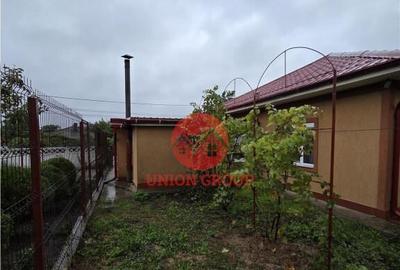 Casă cu 3 camere cu Canalizare în Valu lui Traian - 15