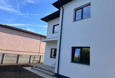 Casă cu 3 camere în Cumpăna - 7