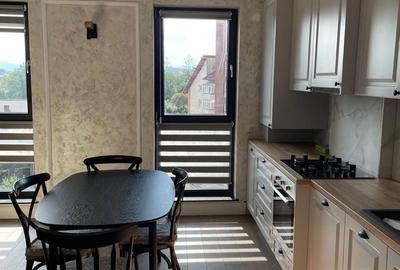 Apartament cu 3 camere decomandat în Central - 6