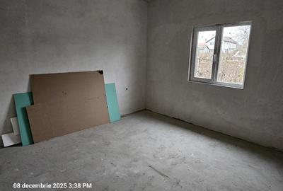 Casă individuală cu 3 camere cu Canalizare în Lumina - 7