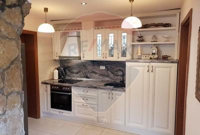 Vila de lux  cu 6 camere de vanzare /534 mp teren/Simon Bran - 22