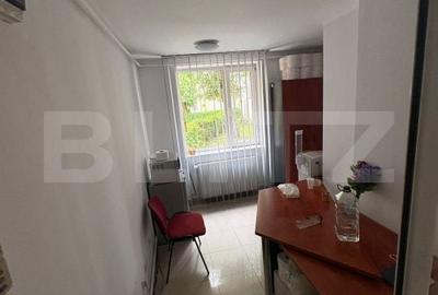 Spațiu comercial, de 85 mp, în 15 Noiembrie - 5