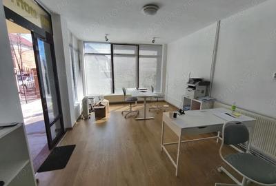 Spațiu comercial, de 25 mp, în Lipovei