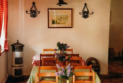 Restaurant cu terasă și 3 camere în Sasca Montană, CS, comision 0% - 4