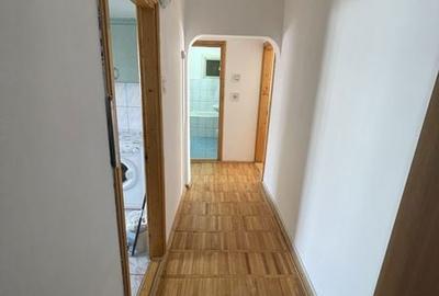 Apartament cu 2 camere decomandat în Fălticeni - 4
