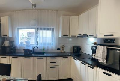 Casă individuală cu 4 camere cu Canalizare în Sânmihaiu Român - 9