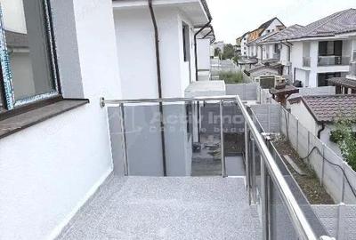 Vanzare Casa - Vila - Prelungirea Ghencea - Cartierul Latin - teren 271mp - 177000E +tva- Comision - 4