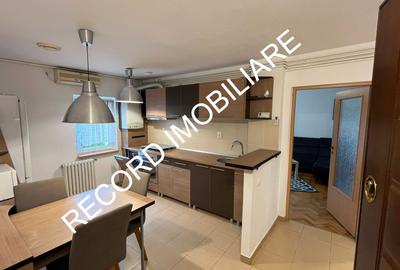 Apartament decomandat 3 cam, 2 bai, zugravit,balcon cartier Grigorescu - 2
