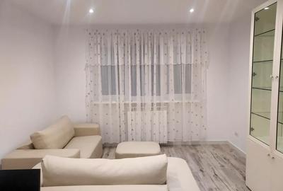 Inchiriez apartament 3 camere, decomandat, etaj 2, Precista - 2