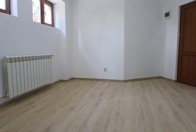 Apartament cu 3 camere în Primăverii - 5