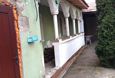 Casă cu 4 camere în Central - 8