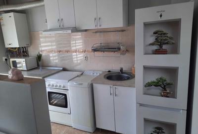 Garsonieră decomandată în Central - 4