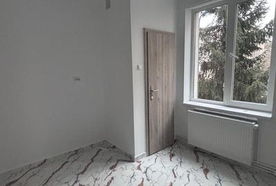 2 camere  zona Avram Iancu, 63mp, 120000Euro - 2