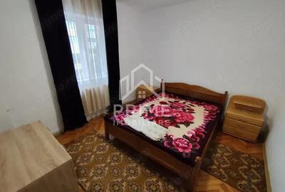 Apartament 2 camere, etaj 1, zona Cetate
