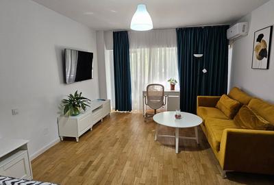 Garsonieră decomandată, mobilată în Vitan