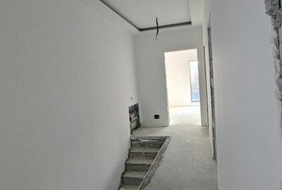 Duplex cu 4 camere cu Canalizare în Ostratu - 13
