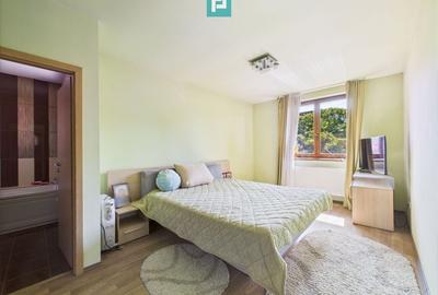 Casă Mehala – Ideală pentru două familii - 4