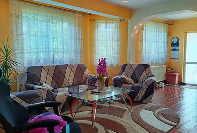 Casă cu 4 camere în Goranu - 3