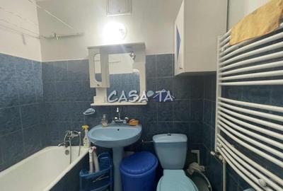 Garsoniera, Etaj 1, Strada Constructorilor, Targu Jiu - 11