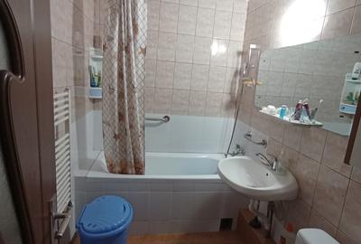 Apartament cu 3 camere decomandat, mobilat în Frumoasa - 7