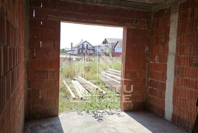 Duplex cu 8 camere cu Canalizare în Exterior Nord - 13