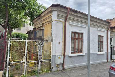 Casa P+Pod 95,45 mp + teren 140 mp - parcul Carol - 1