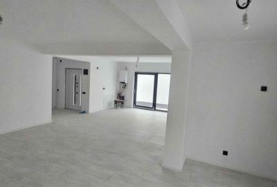 Casă cu 4 camere cu Teren 175 Mp în Tineretului - 6