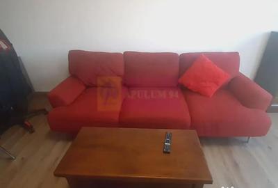 Apartament cu 3 camere decomandat în Eroii Revoluției