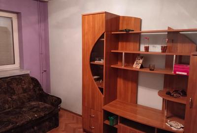 Apartament cu trei camere zona Balcescu Apartament cu trei camere zona Balcescu - 1