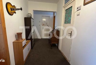 Apartament cu 3 camere decomandat în Turnișor - 7