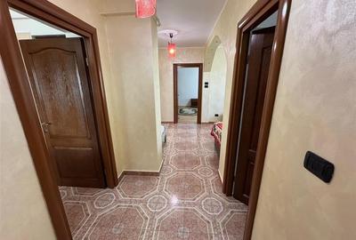 Apartament 3 camere, mobilat si utilat, ultracentral, etaj 9/10 - 17