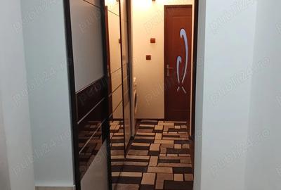 Apartament decomandat cu 3 camere. - 1