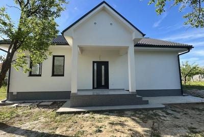 Casă cu 3 camere în Dacia - 8
