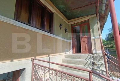 Casă cu 2 camere cu Teren 3350 Mp în Central - 1