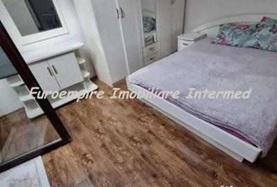 Casă cu 5 camere cu Teren 200 Mp în Central - 8