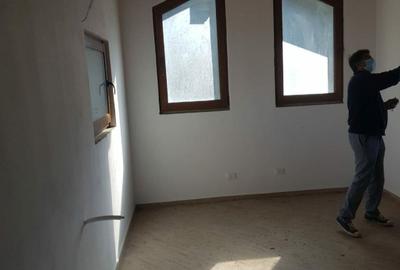 Apartament cu 3 camere în Central - 1