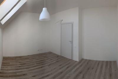 Casă cu 5 camere cu Teren 175 Mp în Central - 17