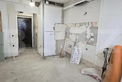 Garsonieră semidecomandată în Micro 15 - 4