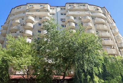 Apartament cu 20 camere decomandat în Decebal - 2