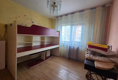 VANZARE-APARTAMEMT 3 CAMERE-DECOMANDATE-DACIA - 4