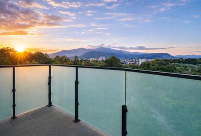 Apartament cu 2 camere decomandat, mobilat în Tractorul - 4