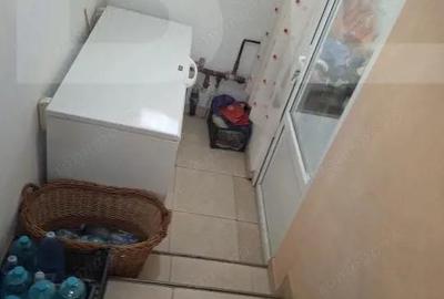 Casă cu 7 camere cu Teren 550 Mp în Central - 11