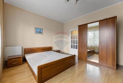 Casă cu 3 camere cu Canalizare în UTA - 5