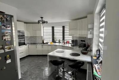 Casă cu 3 camere cu Teren 720 Mp în Central - 4