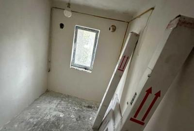 Apartament 2 camere 50mp P. Ros, et 1 - 4