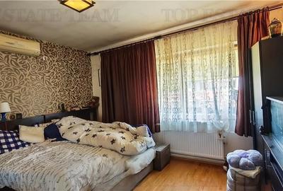 Apartament cu 3 camere decomandat în Centrul Civic - 2