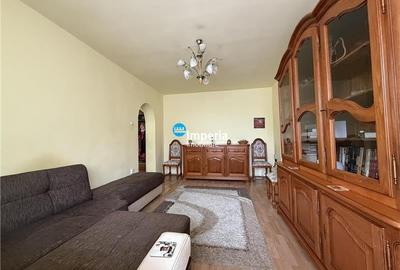 Apartament 4 cam, semi - decomandat, de vanzare zona Tatarasi - Dispecer - 1
