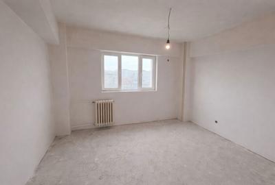 Apartament cu 4 camere decomandat în Mihai Bravu - 5