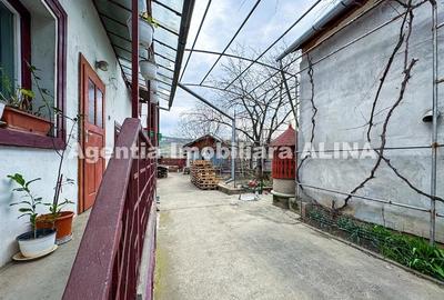 Casă cu 2 camere cu Teren 2086 Mp în Sântuhalm - 2